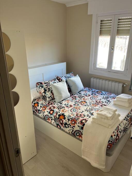 Casita Independiente Casa Corban ซานตานเดร์ ภายนอก รูปภาพ